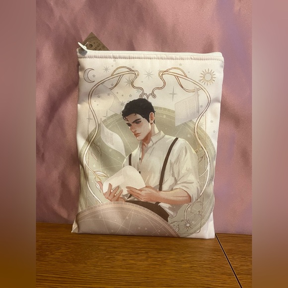 Fairyloot Divine Rivals Book Sleeve NWT - Picture 2 of 3